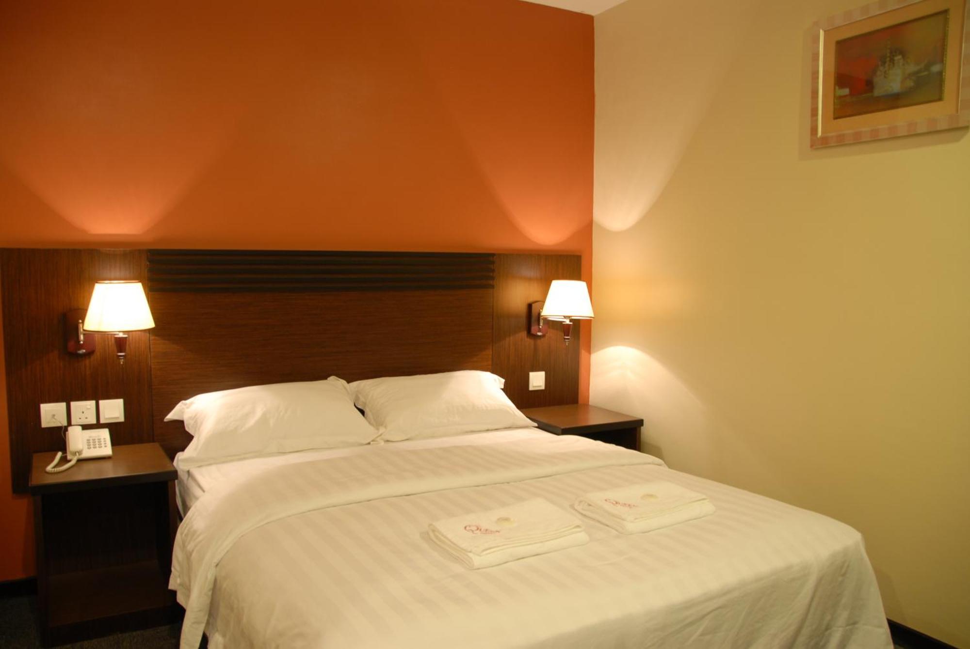 Queen Hotel Keningau Eksteriør bilde